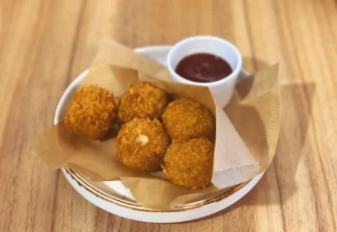 deep-fried-cheese-balls-2022-11-12-01-43-00-utc-scaled-_1_-1-1-2048x1536